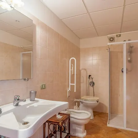 With Pool Between Orvieto And Todi Ferienhaus Montecchio (Terni)